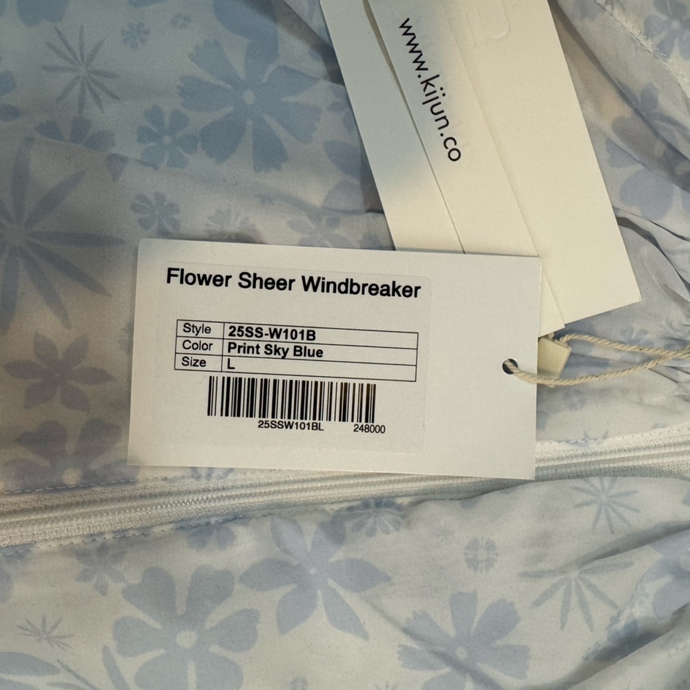 KIJUN
White & Blue Flower Sheer Windbreaker Jacket - Picture 7 of 9